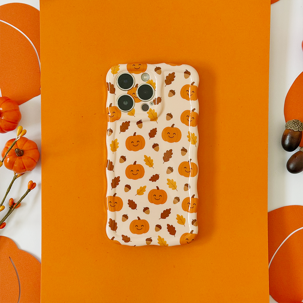 Wavy Phone Case - Cute Pumpkins