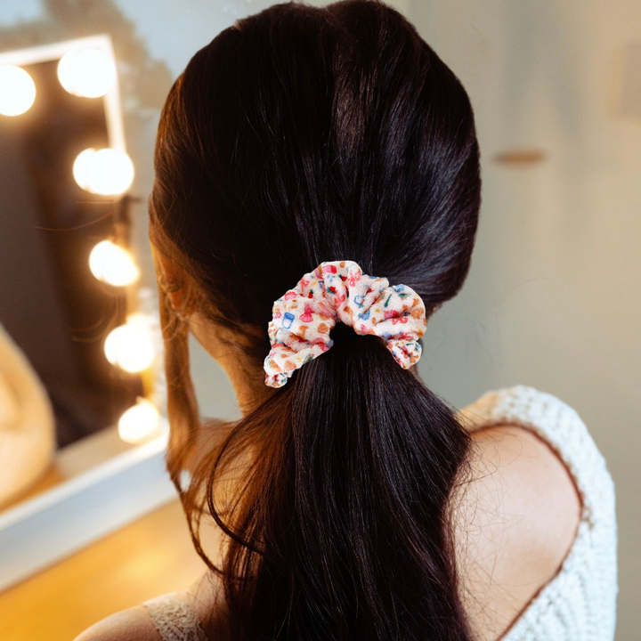 TOWEL Scrunchie - Breakfast Club