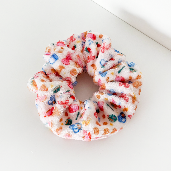 TOWEL Scrunchie - Breakfast Club