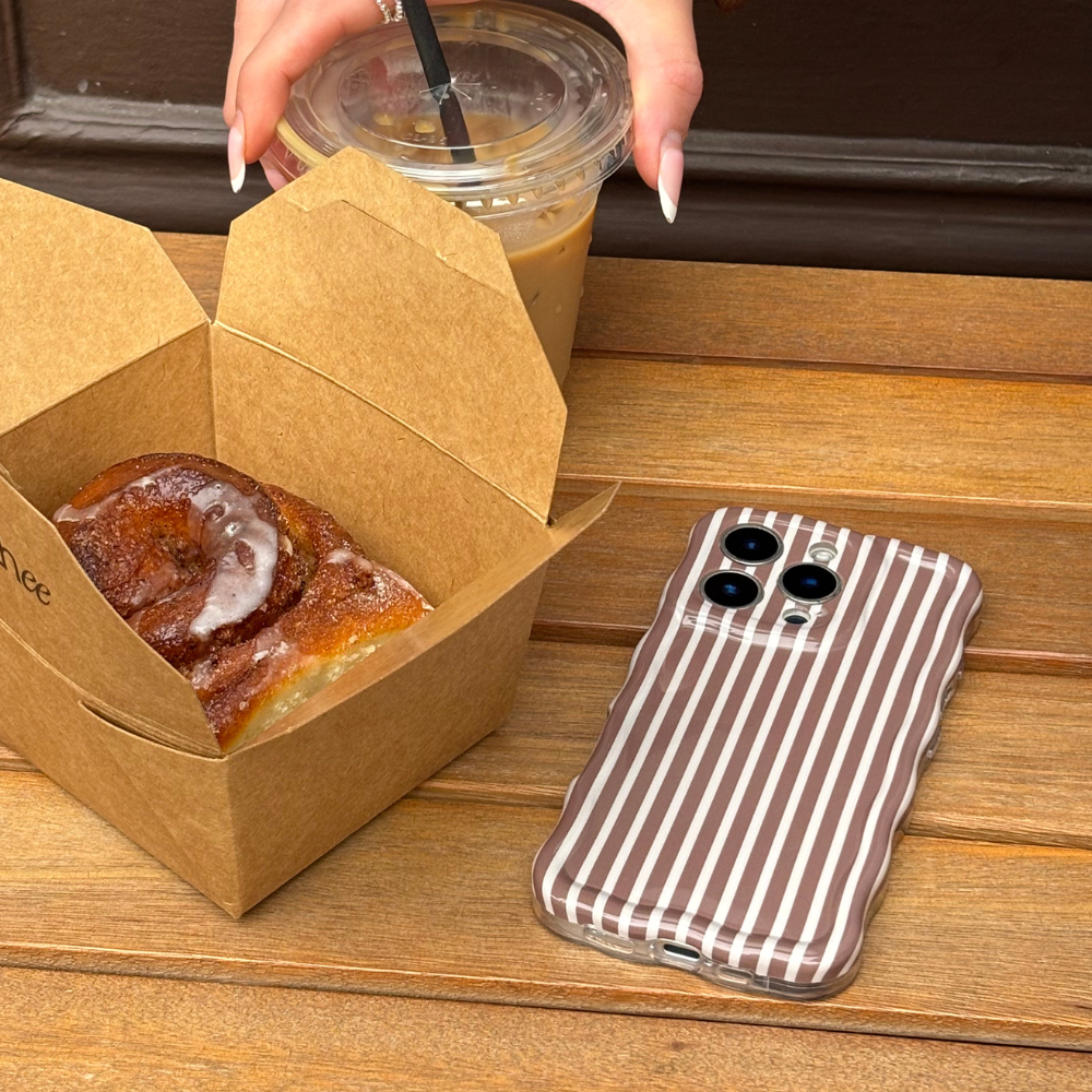 Wavy Phone Case - Chestnut Stripes