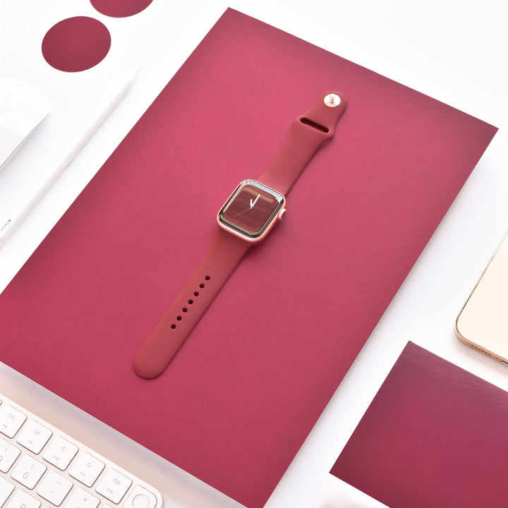 wine-purple-apple-watch-strap-on-gold-apple-watch