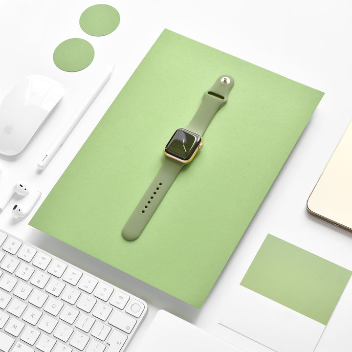 orange-apple-watch-strap-on-gold-apple-watch